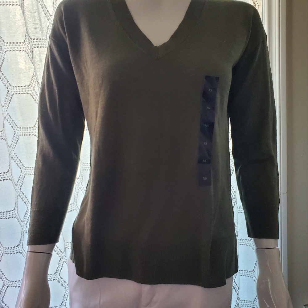 New Banana Republic  Sweater